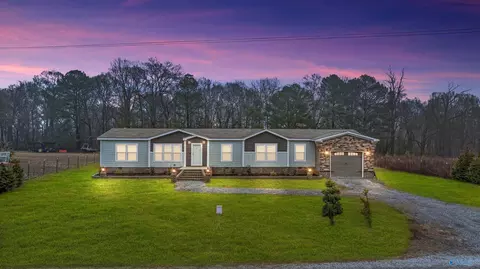 161 County Road 1762, Baileyton, AL 35019