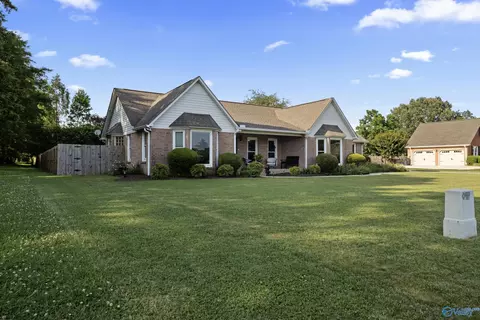 Exterior - 197 Terry Ln, Trinity, AL 35673 photo 13 of 13