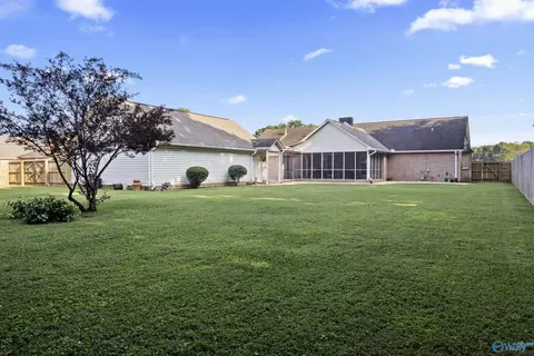 Exterior - 197 Terry Ln, Trinity, AL 35673 photo 5 of 13