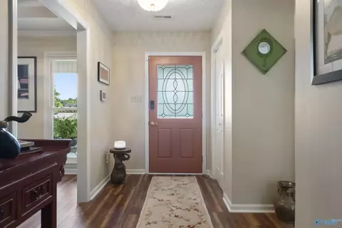 Entry Way - 197 Terry Ln, Trinity, AL 35673 photo 1 of 3
