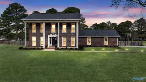 4530 Arrowhead, Decatur, AL 35603