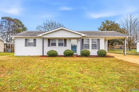 206 Bullington Rd, Athens, AL 35611
