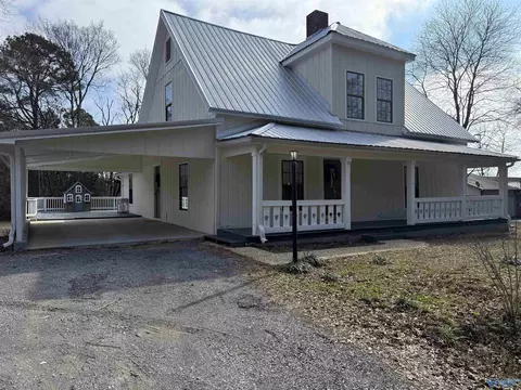 63 Cain Rd, Somerville, AL 35670