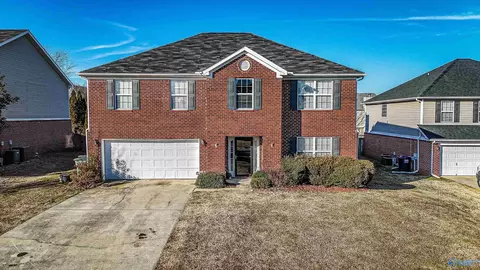 4819 Brownston Ct, Owens Cross Roads, AL 35763