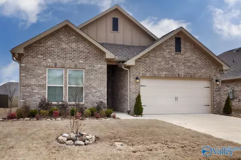 12578 Juniors Dr, Madison, AL 35756