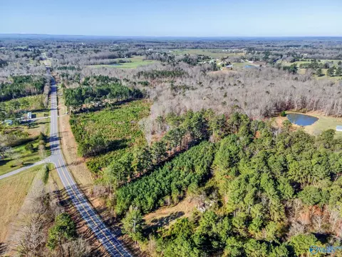 10354 Hwy 101, Town Creek, AL 35672