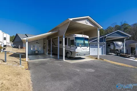 1727 Convict Camp Rd, Guntersville, AL 35976