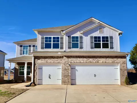 410 Arcanum Ln, New Market, AL 35761