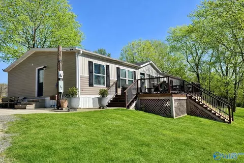 109 Harmening Dr, Huntsville, AL 35811