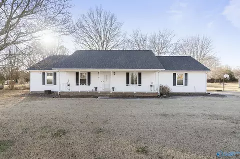 411 Ariel Dr, Harvest, AL 35749