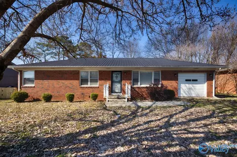2511 Andrew Jackson Way, Huntsville, AL 35811