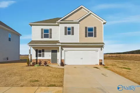 159 Story Ray Dr, New Market, AL 35761