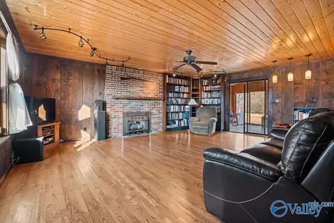 Living - 374 County Road 603, Section, AL 35771 photo 1 of 1