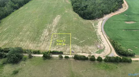 21696 Holland Rd, Athens, AL 35614
