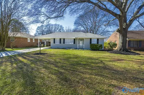 1205 8th Ave, Decatur, AL 35601