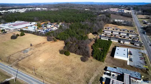 4936 Meridian St, Huntsville, AL 35810