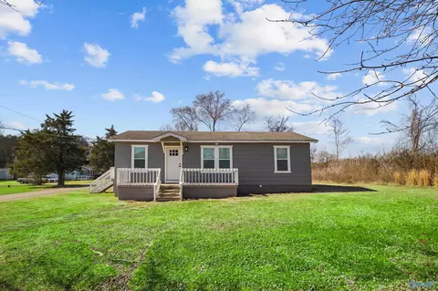 1211 Baltimore Hill Rd, Huntsville, AL 35810