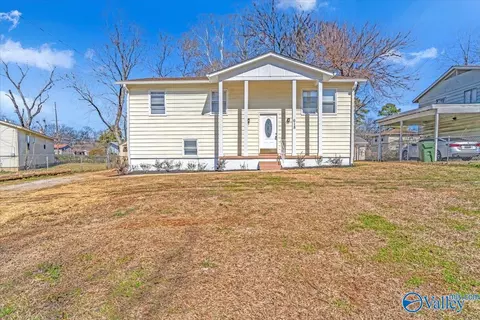 618 Greenfield Dr, Huntsville, AL 35811
