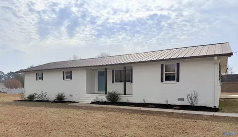 17150 Felton Dr, Athens, AL 35614