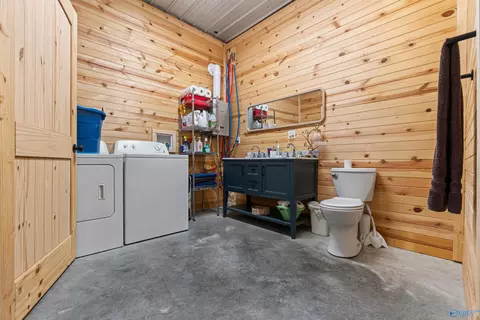 70 County Road 610, Section, AL 35771 photo 4