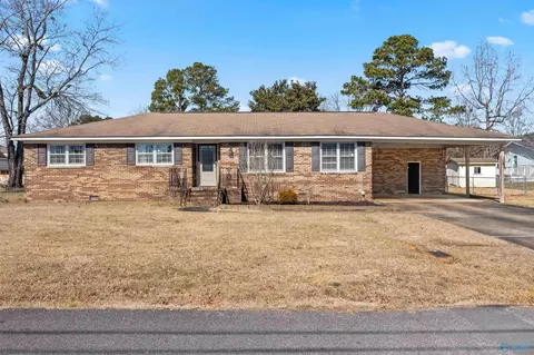 1015 6th St, Attalla, AL 35954
