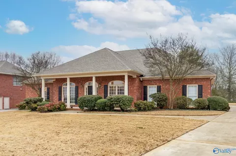 134 Lansdowne Dr, Madison, AL 35758
