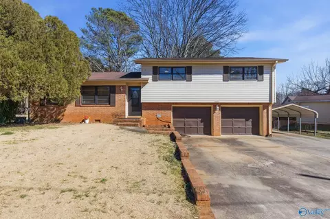 3116 Forsythe Dr, Huntsville, AL 35810
