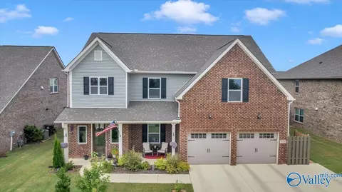24559 Beacon Cir, Athens, AL 35613