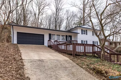 2404 Polk Dr, Huntsville, AL 35801