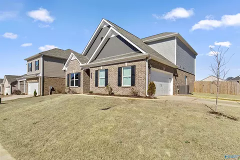 18675 Cottontail Ln, Athens, AL 35611