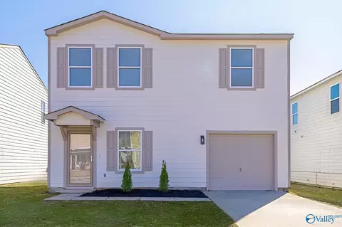 203 Farmington Dr, Harvest, AL 35749