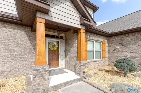 101 Oakside Cir, Madison, AL 35757 photo 4