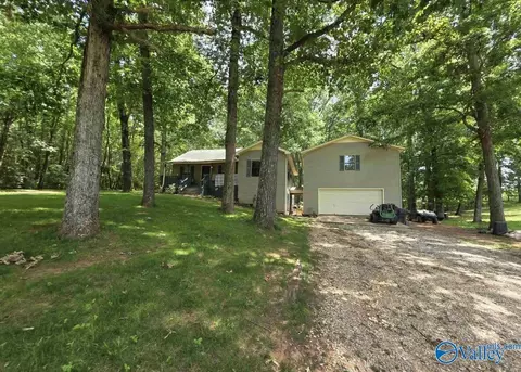 Exterior - 2845 E Upper River Rd, Somerville, AL 35670 photo 1 of 5