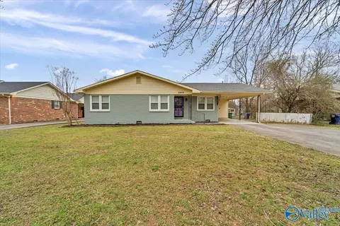 2806 Penland Ave, Huntsville, AL 35810