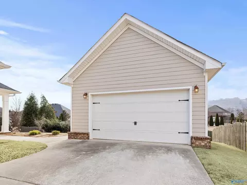 Exterior - 15 Alex Spring Pl, Gurley, AL 35748 photo 6 of 8