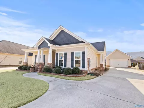 Exterior - 15 Alex Spring Pl, Gurley, AL 35748 photo 2 of 8