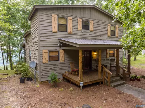17515 County Road 89, Mentone, AL 35984