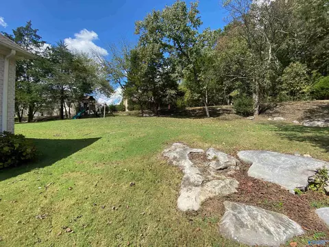 Exterior - 27 Kenthurst Ln, Gurley, AL 35748 photo 7 of 11