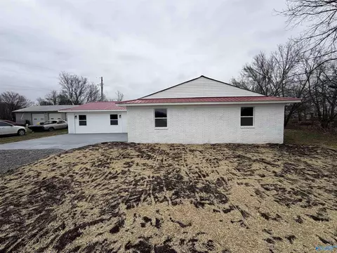 6014 County Road 19, Section, AL 35771 photo 2