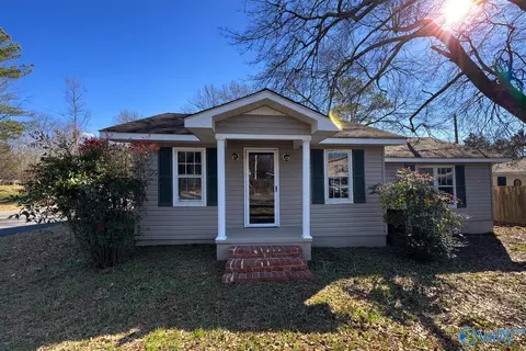 120 SW Ackers St, Cullman, AL 35055