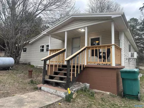 4015 Scenic Hwy, Gadsden, AL 35901