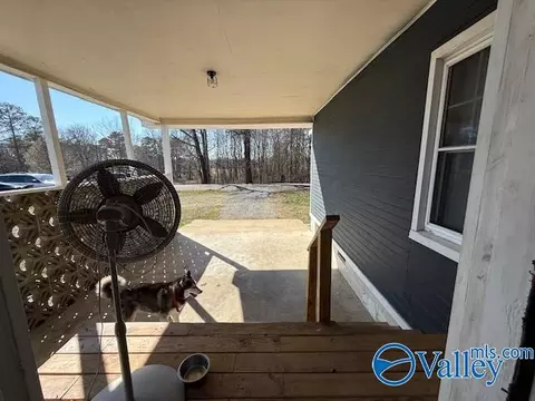 Exterior - 190 College Rd, Dutton, AL 35744 photo 3 of 3