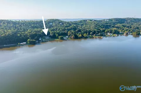 5351 Lister Ferry Rd, Rainbow City, AL 35906