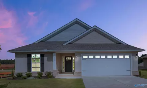 108 Vickery Ct, Huntsville, AL 35810