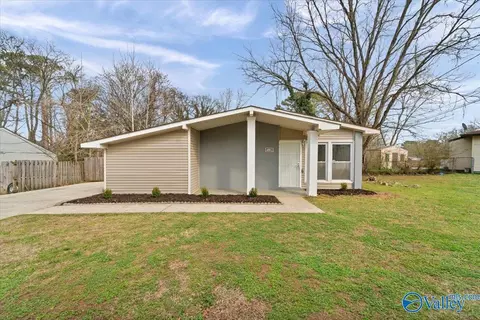 4802 Cottonwood Dr, Huntsville, AL 35810