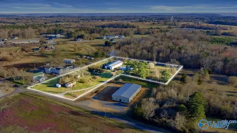 263 Emmett Ayers Rd, Grant, AL 35747