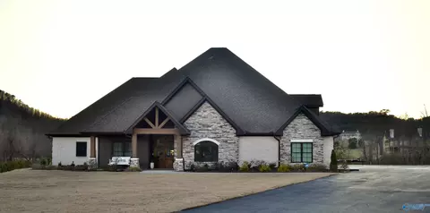 136 Eliza Ln, Guntersville, AL 35976