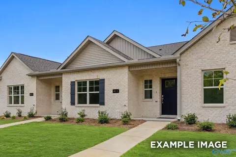 408 Clyde Ln, Hartselle, AL 35640