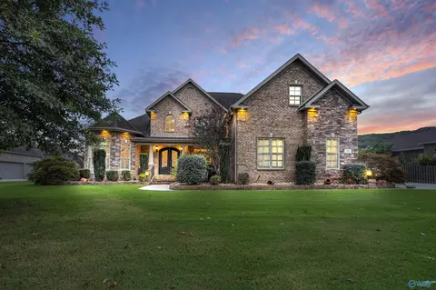 23 Mcmullen Ln, Gurley, AL 35748