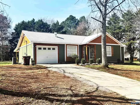 13167 Dickens Ln, Madison, AL 35756